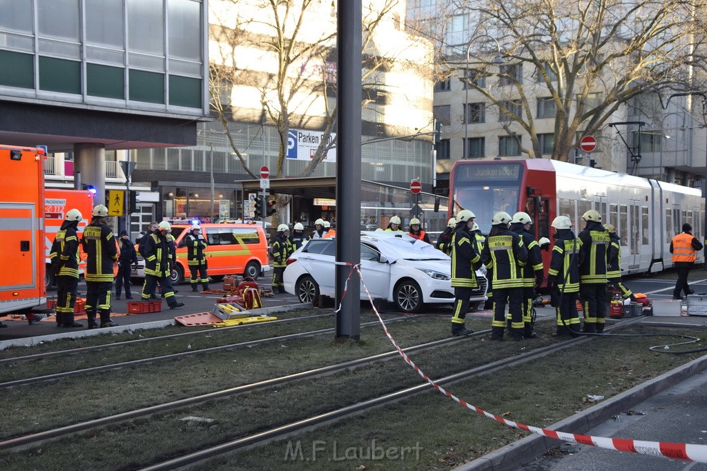 VU PKW Strab Koeln Mitte Pipinenstr Hohestr P029.JPG - Miklos Laubert